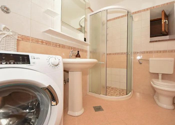 Marko By Interhome Vikendica Sukosan