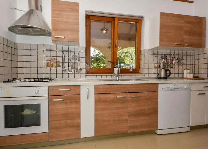 Marko By Interhome Vikendica Sukosan